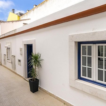 Whome Urban Escape: 1-Br W/Mezzanine Near Campo Ourique Lisboa Eksteriør bilde