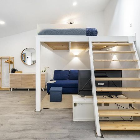 Whome Urban Escape: 1-Br W/Mezzanine Near Campo Ourique Lisboa Eksteriør bilde