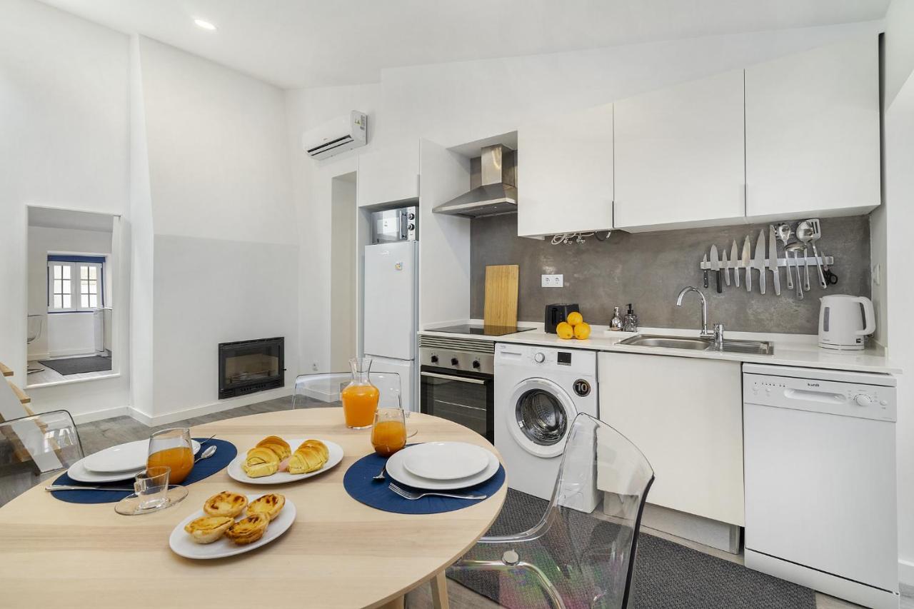 Whome Urban Escape: 1-Br W/Mezzanine Near Campo Ourique Lisboa Eksteriør bilde